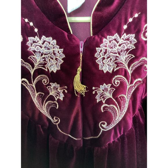 VTG Amanda Stewart Embroidered Floral Half Zip Jasmine Rose Robe Maroon Medium - Picture 4 of 8
